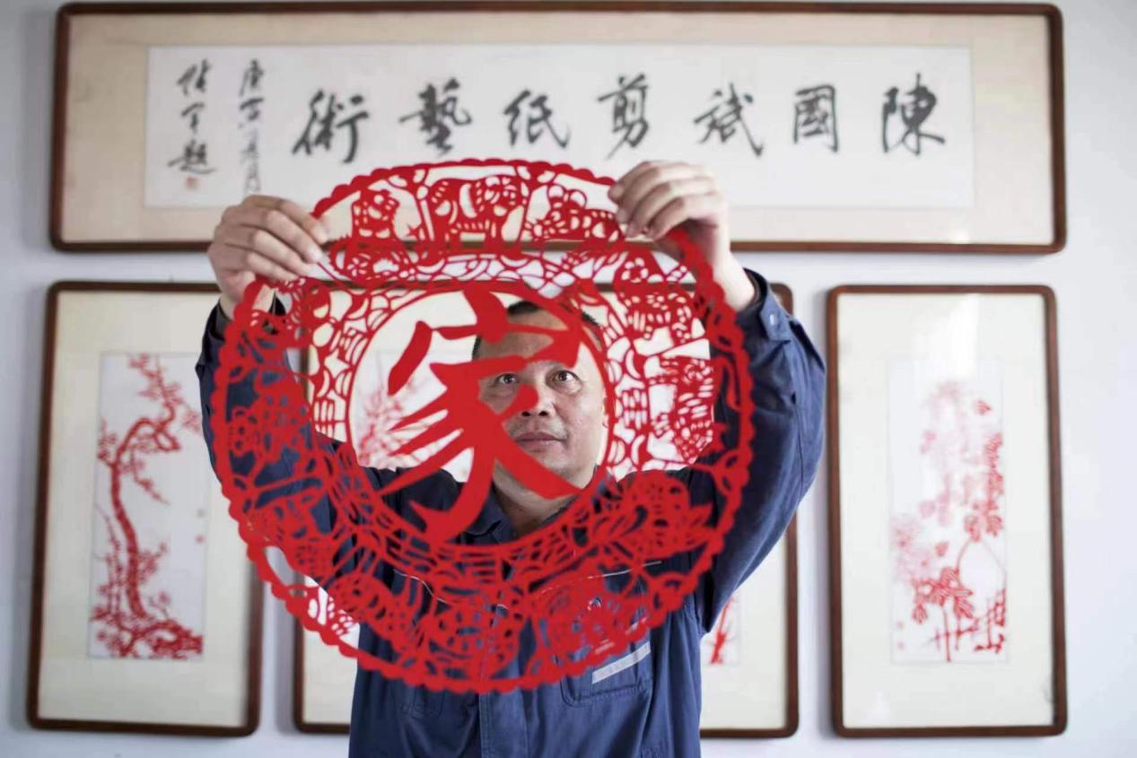 陈国斌剪纸艺术。淮北矿业临选厂供图 陈国斌剪纸艺术。淮北矿业临选厂供图